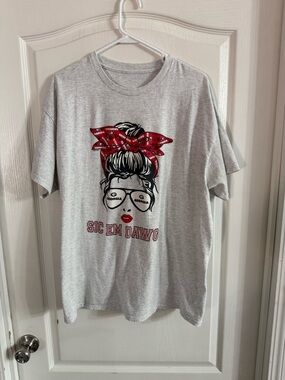 Unbranded Women’s Georgia Bulldogs Tshirt Sz XL. AP-123